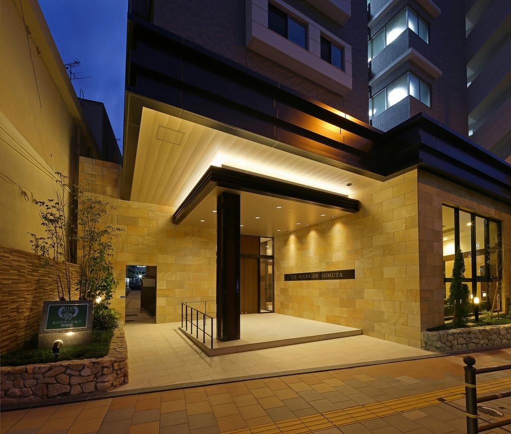 3LDK Apartment in Kagoshima City with Balcony Views - Thumbnail 2