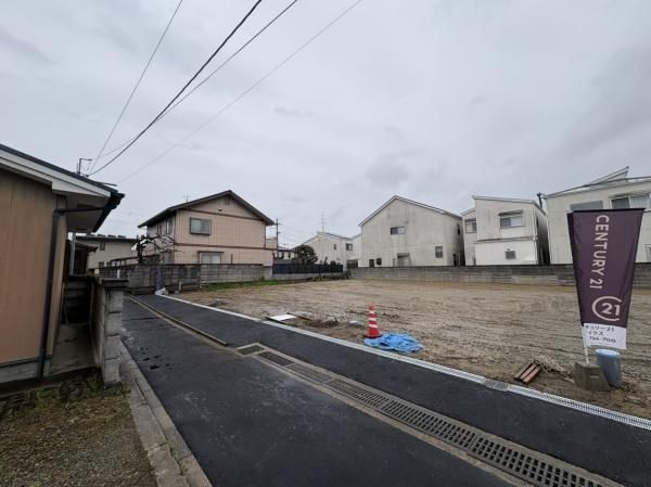 Vacant Land for Sale Near Tomonosō Station, Jōyō City, Kyoto - Thumbnail 3
