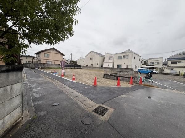 Vacant Land for Sale Near Tomonosō Station, Jōyō City, Kyoto - Thumbnail 2