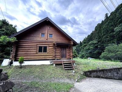 Authentic Log House on 228-Tsubo Land in Kiyokawa — Image 1, Kiyokawa, Kanagawa