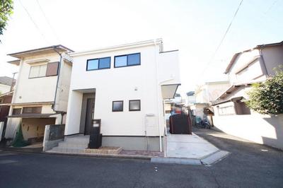 Modern 4LDK House with Parking in Quiet Niiza Sakae Area — Image 2, Niiza, Saitama