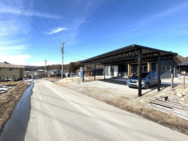 3SLDK Detached House for Sale in Chino, Nagano - Thumbnail 2