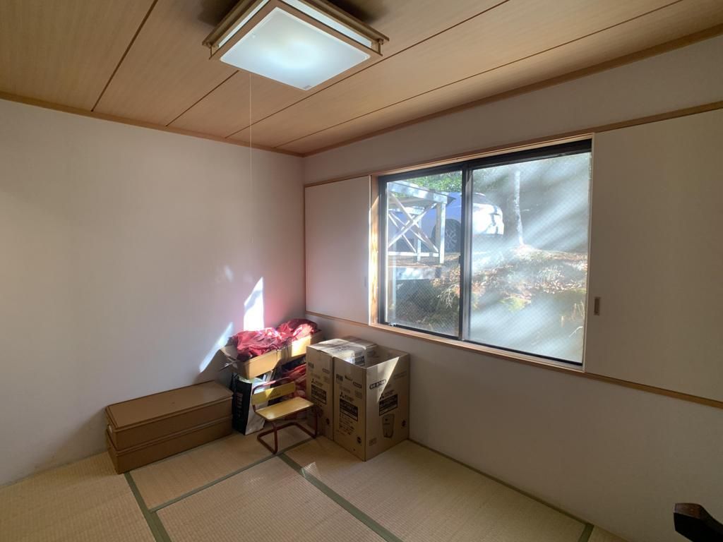 2LDK Apartment for Sale in Chino, Nagano - 71.52 sqm - Thumbnail 3