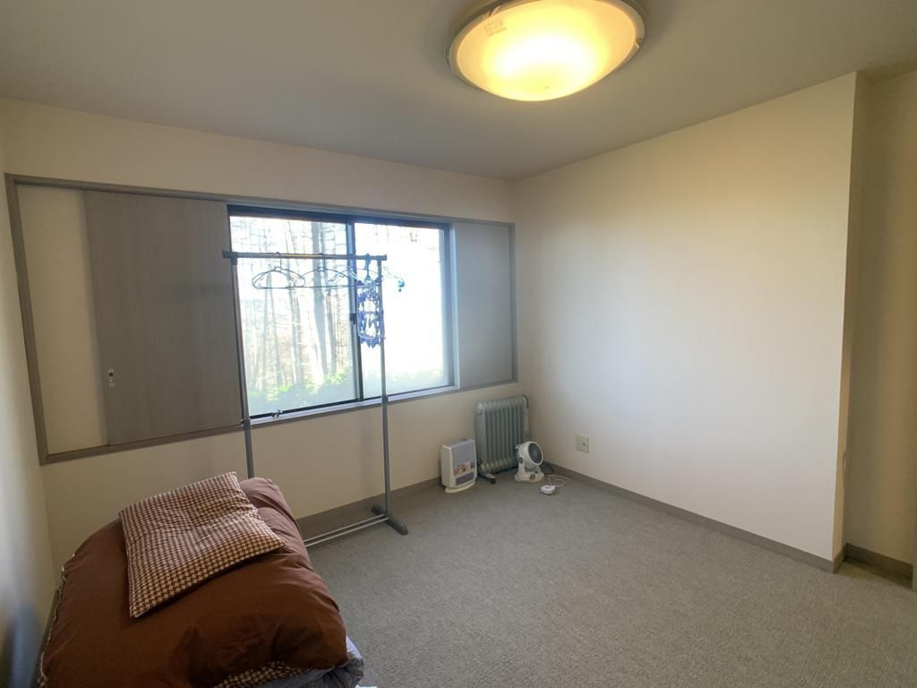 2LDK Apartment for Sale in Chino, Nagano - 71.52 sqm - Thumbnail 2