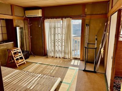 4LDK House in Ryugasaki with Garden and Parking — Image 1, Ryugasaki, Ibaraki