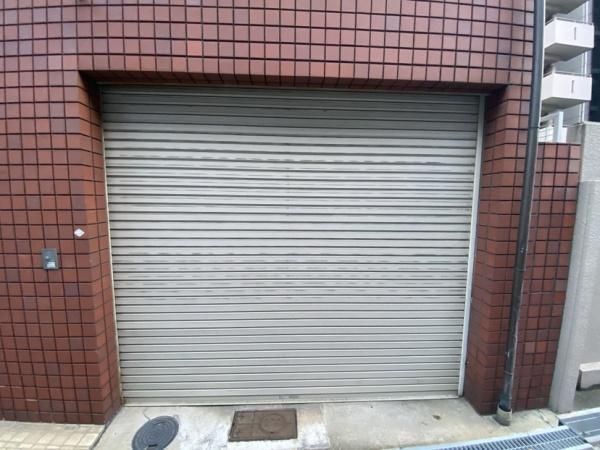 Renovated 4DK House with Garage near Awaza Station, Osaka - Image 16