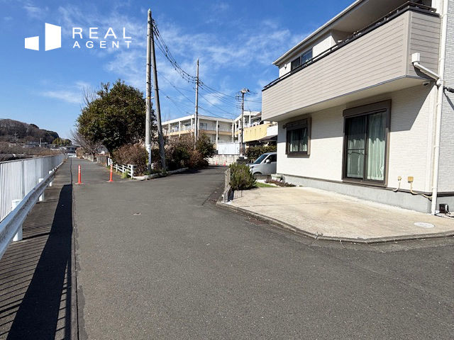 3LDK house in Yokohama with south-facing balcony near Tsurugamine - Thumbnail 4