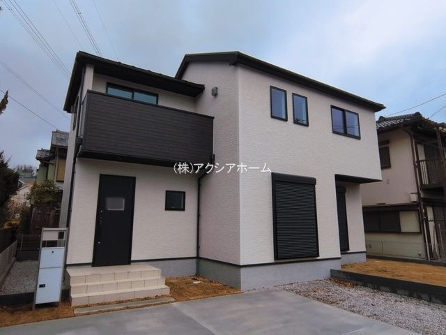 New 4LDK House with Dual Parking in Tokorozawa, Saitama - Thumbnail 2
