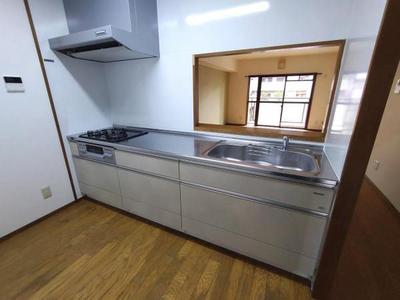 3LDK Apartment in Nisshin with Renovated Interiors — Image 1, Nisshin, Aichi