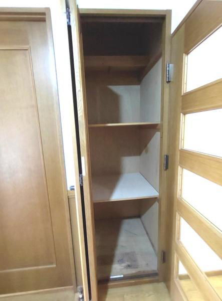 3LDK Apartment in Nisshin with Renovated Interiors - Thumbnail 4
