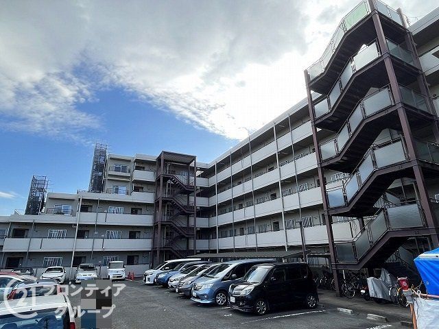 3LDK Apartment in Nara City Near New Omiya Station - Thumbnail 2