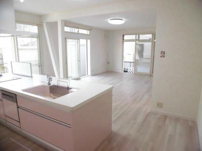 4SLDK House in Ushiku with 4 Parking Spaces — Image 2, Ushiku, Ibaraki