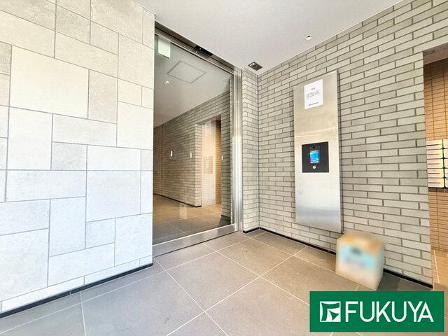 1K Apartment for Sale in Nakagyo Ward, Kyoto - First Fiore Kyoto Enmachi - Thumbnail 2
