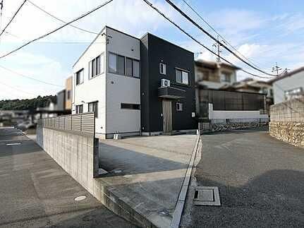 4LDK House for Sale in Kabe, Hiroshima City - Thumbnail 2