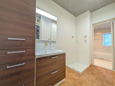 5LDK Family Home in Seto City with Garden and Parking — Image 2, Seto, Aichi