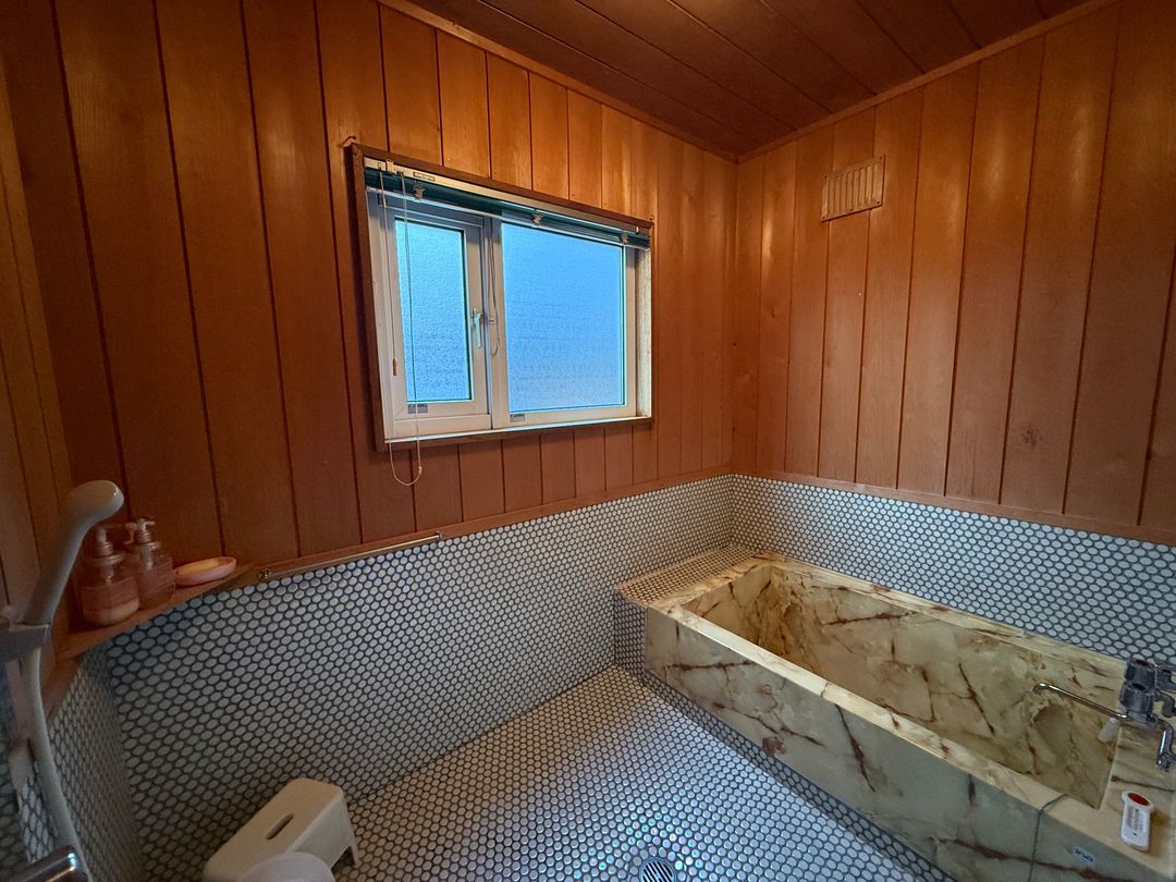 Yunosato Art House: Onsen-Ready Holiday Home in Hokkaido - Thumbnail 4