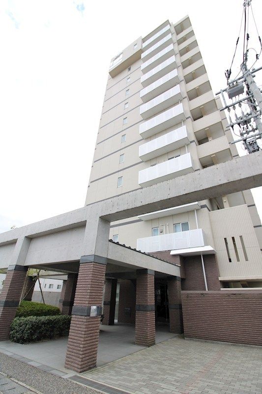 2LDK Apartment for Sale in Minami Sasaguchi, Niigata - Thumbnail 2