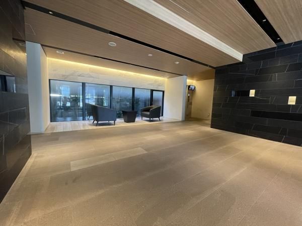 Gladdys Oita Ekimae 12F: Modern 2LDK Apartment Near Oita Station - Thumbnail 4