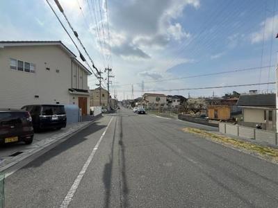 3LDK Detached House in Katano City with Carport and Balcony — Image 11, Katano, Osaka