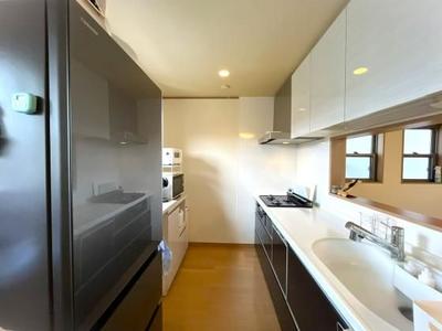 3LDK Detached House in Katano City with Carport and Balcony — Image 22, Katano, Osaka