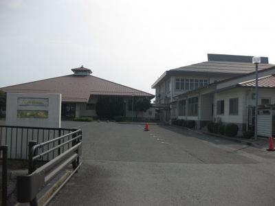 Existing detached house in Aoyagi, Azumigawa-cho, Takashima City | Takashima City, 30-minute walk from Azumigawa Station on the JR Kosei Line (Property number: 3707023-0003108) — Image 2, Takashima, Shiga