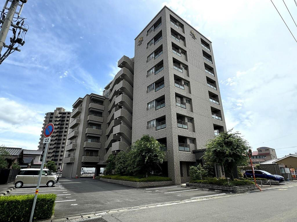 3LDK Apartment in Marugame with Large Balcony - Thumbnail 3