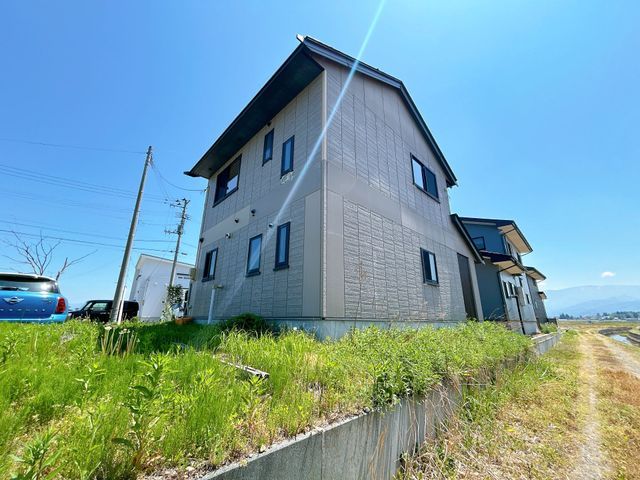 3LDK Detached House for Sale in Yonezawa, Yamagata - Thumbnail 3