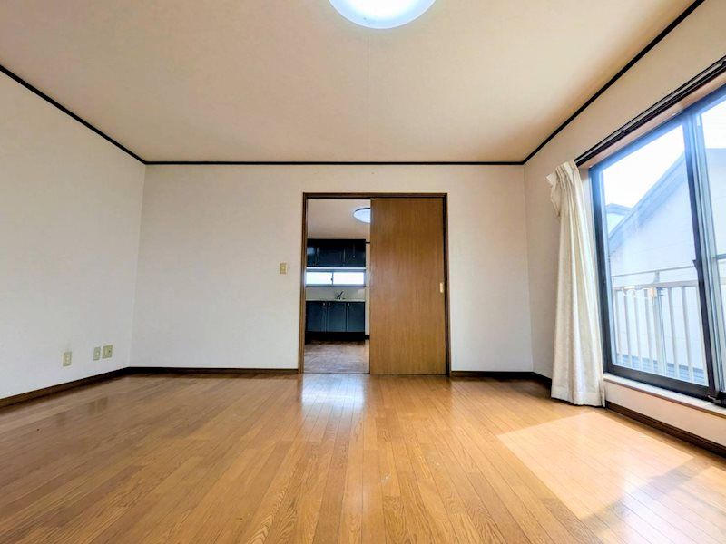 2LDK Detached House for Sale in Tenpaku-ku, Nagoya - Thumbnail 2