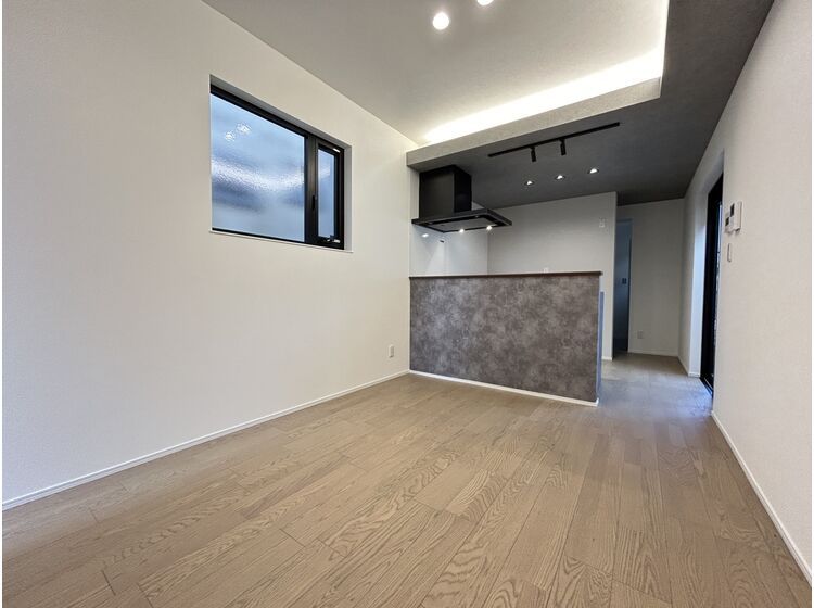 1LDK House for Sale in Komatsu City, Ishikawa - Thumbnail 4