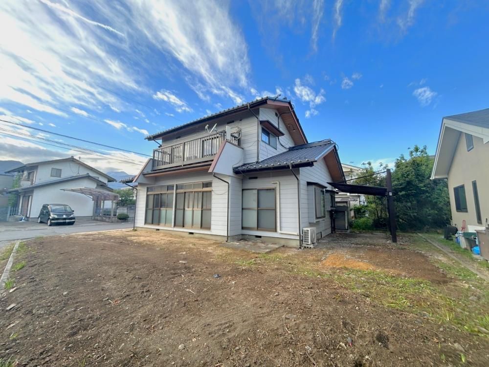 Renovated 4LDK House in Azumino with Garden and Parking - Thumbnail 3
