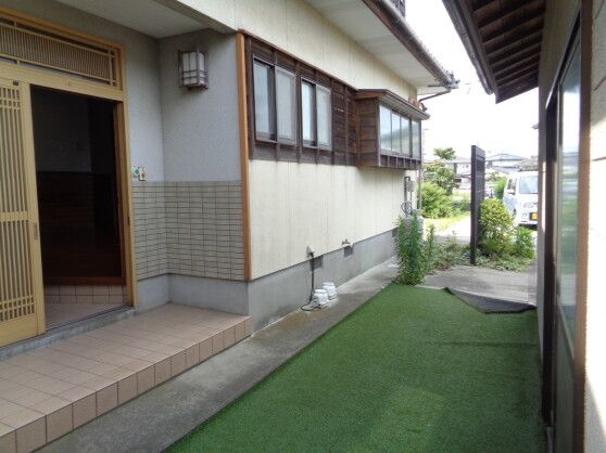 6DK House with Large Garden for Sale in Yatsushiro, Kumamoto - Thumbnail 2