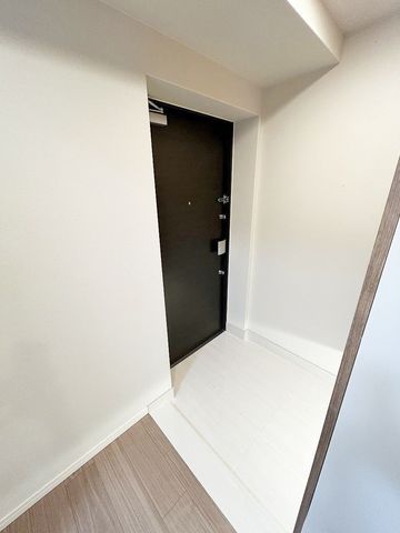 2SLDK Apartment Near Ishiyama Station, Otsu City - Thumbnail 4