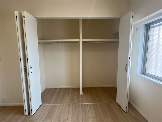 3LDK Apartment in Minato Ward Nagoya with South Balcony - Thumbnail 4