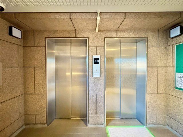 Oberu Kitakoshigaya Second Stage 7F 2LDK Apartment for Sale - Thumbnail 3