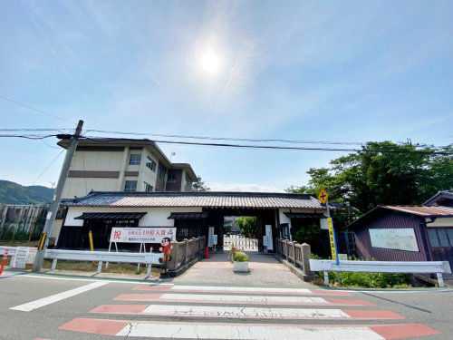 2LDK House Near JR Chiyokawa Station in Kameoka - Thumbnail 4