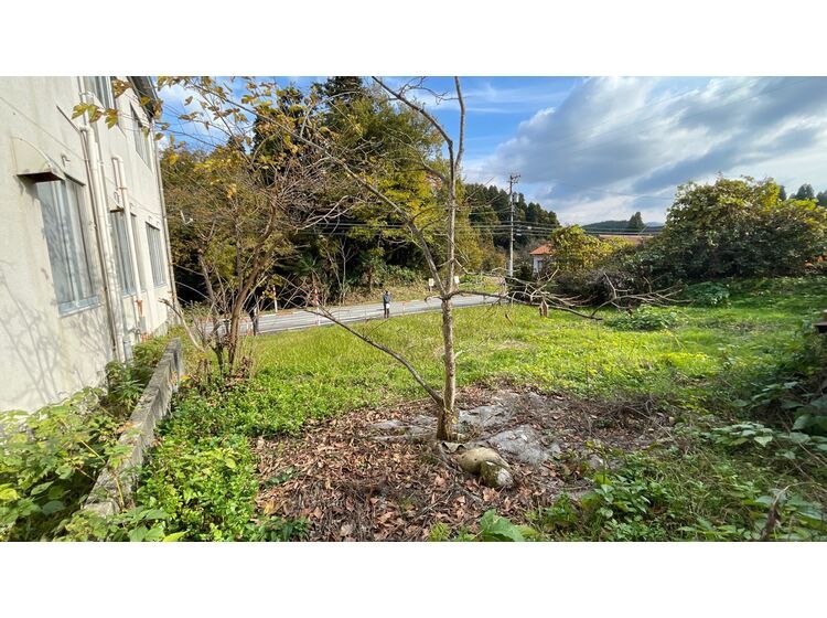 Vacant Land for Sale in Toyama's Traditional Owara District - Thumbnail 3