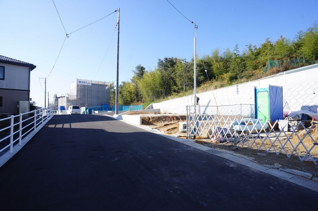 Building-Conditioned Land for Sale Near Terake Station, Higashihiroshima - Thumbnail 3