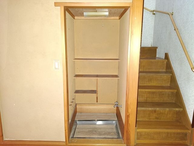 Affordable 3DK Detached House for Renovation in Yuzawa, Akita - Thumbnail 3