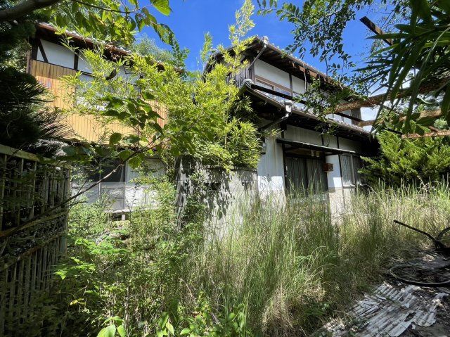 Land with Old House in Nio, Mitoyo City, Kagawa Prefecture - Thumbnail 2
