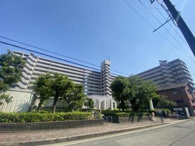 [Homes] Riverside Villa Himejima Building A | — Image 1, Nishiyodogawa, Osaka