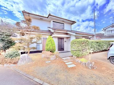 4LDK House in Akiruno with Large Garden — Image 1, Akiruno, Tokyo