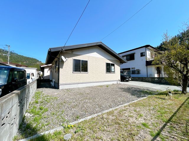Renovated 2LDK House for Sale in Otsuchi, Iwate - Thumbnail 3