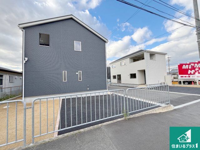 New 4LDK House for Sale in Tenri, Nara with Zero Down Payment - Thumbnail 2