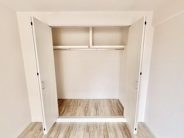 Renovated 3LDK Apartment in Ashiya, Hyogo Prefecture - Thumbnail 4