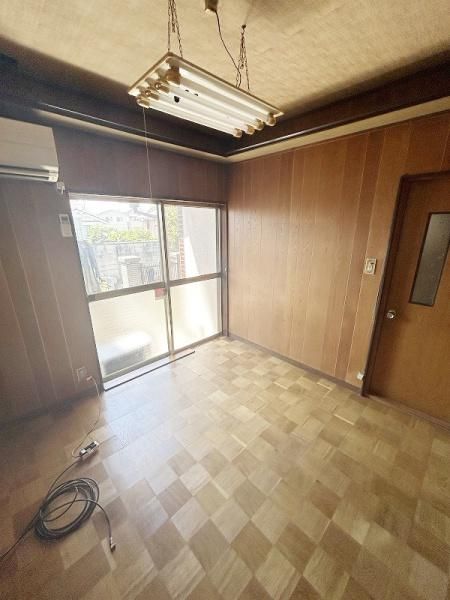 5DK Family Home in Izumisano | Near Nagataki Station | 650万 Yen - Thumbnail 4