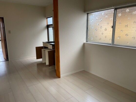 Spacious 4K Wooden House for Rent in Yatsushiro, Kumamoto - Thumbnail 4