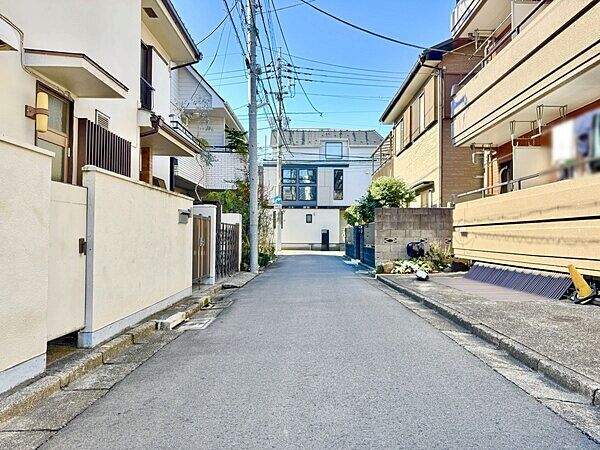 Vacant Land for Sale in Nakano, Tokyo - No Building Restrictions - Thumbnail 2