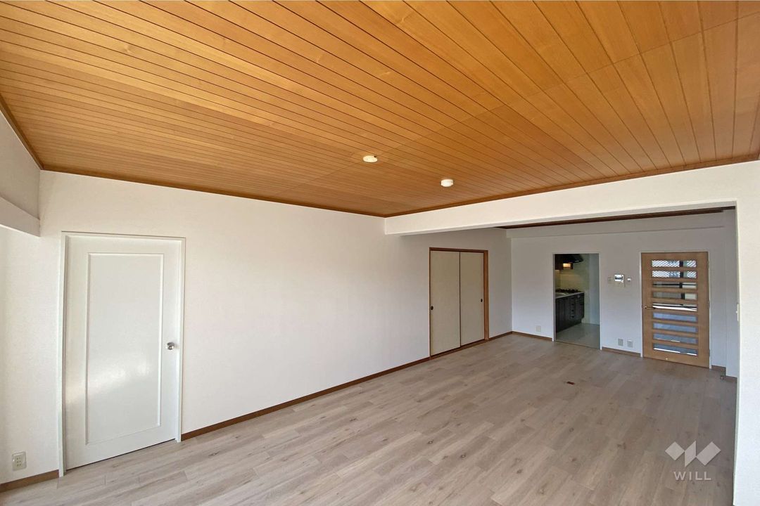 Renovated 3LDK Apartment Near Koshien Station, Nishinomiya - Thumbnail 4