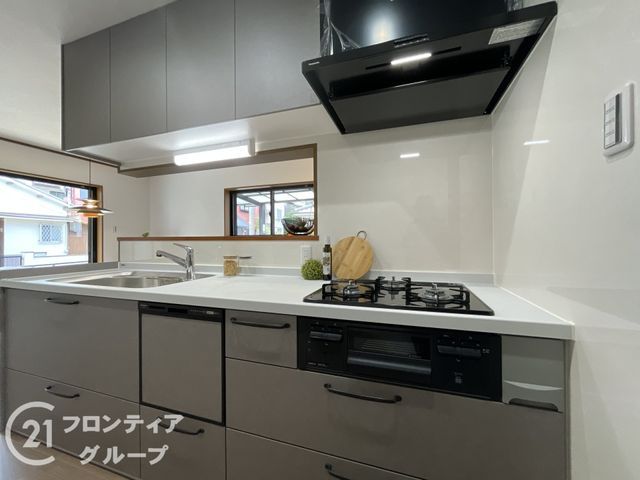 Renovated 5LDK House for Sale in Yamashina, Kyoto - Thumbnail 3