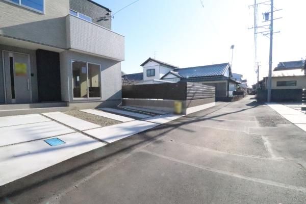 5LDK Newly Built House in Suruga Ward, Shizuoka City - Thumbnail 2